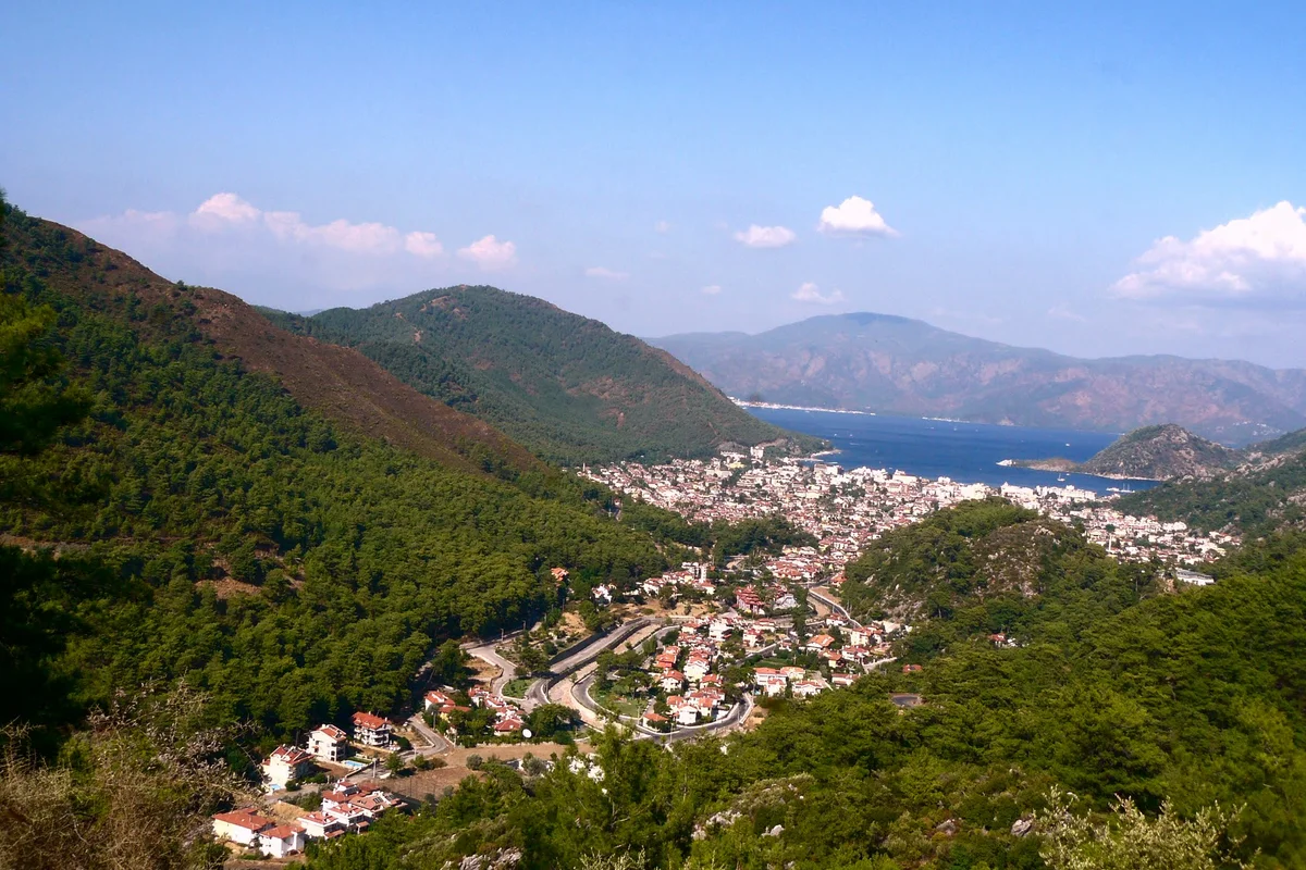 İçmeler Sahili ve Koyu fotoğrafı