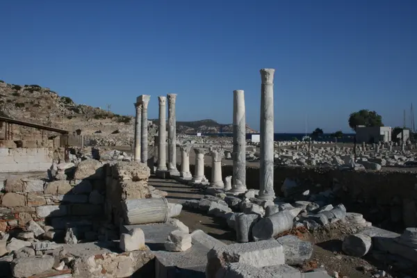 Knidos Antik Kenti ve Deveboynu Feneri