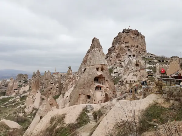Uçhisar Kalesi ve Seyir Tepesi